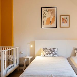 Big Flat With Fresh Renovation, Free Parking, Sonyps, Netflix